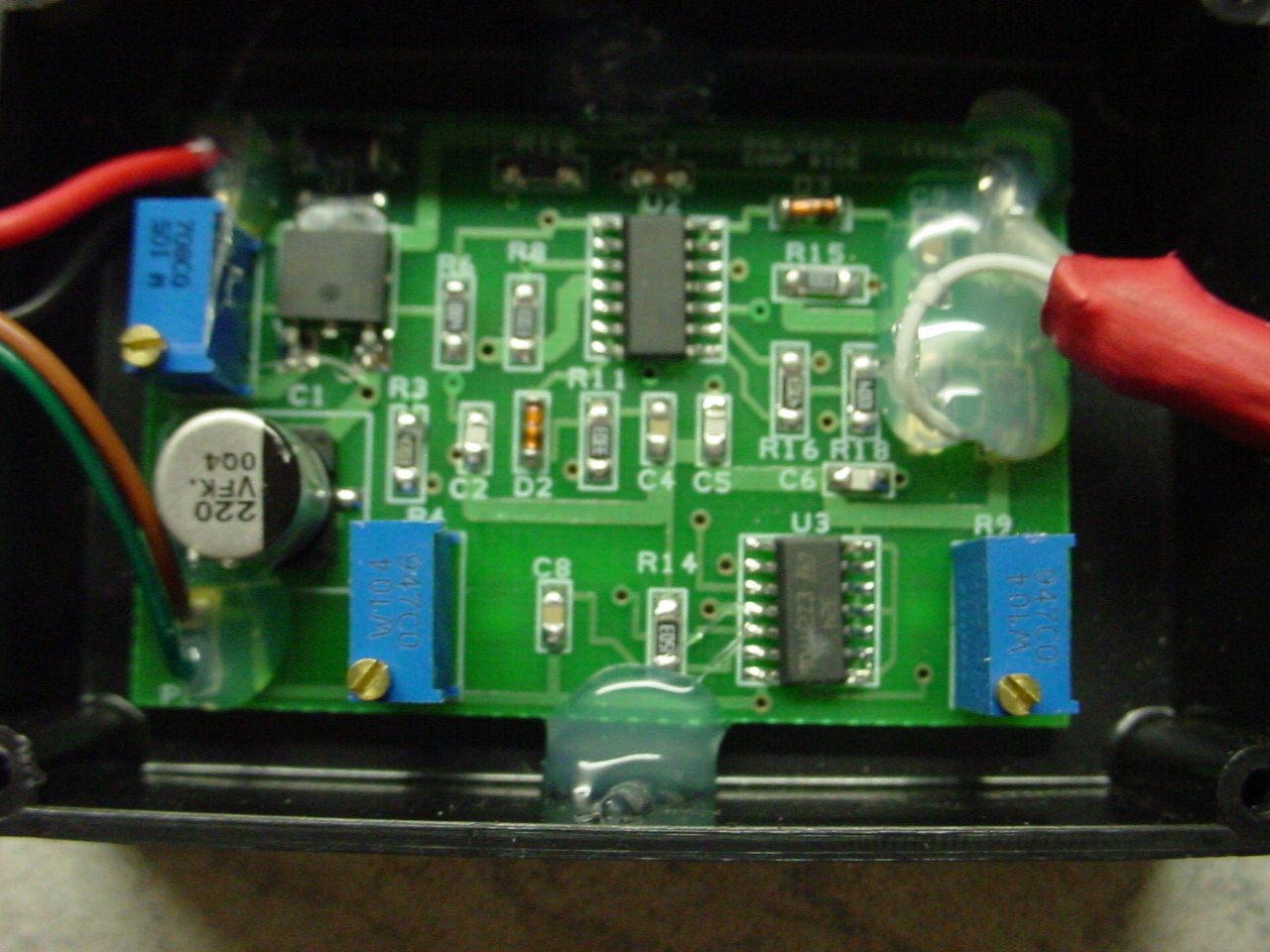 Capacitance to Voltage Converter